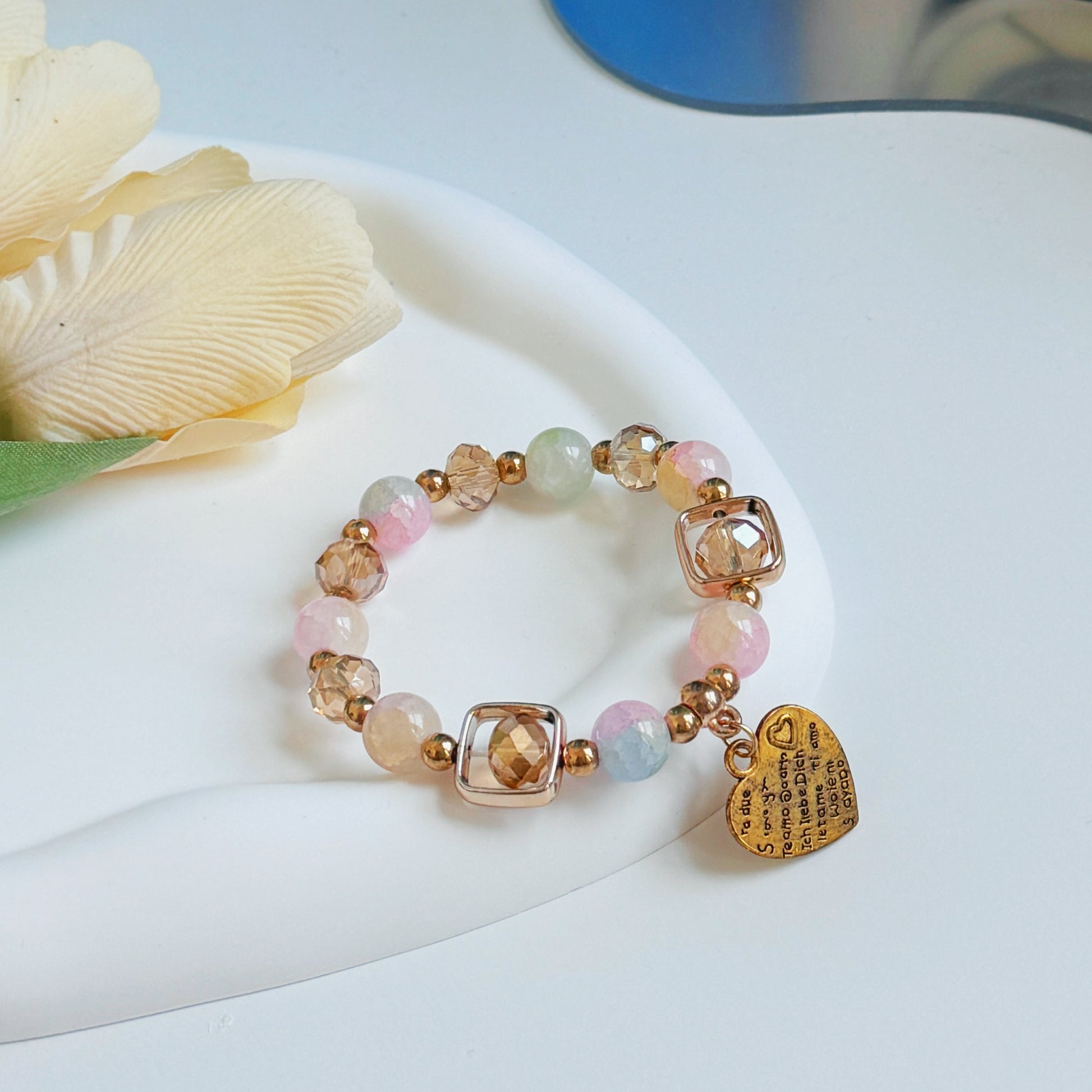 A cute bracelet with a heart charm, a perfect present to show love or a piece to show your fashion and style.